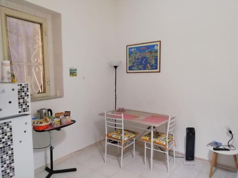 Otto Di Denari Villa เนเปิลส์ ภายนอก รูปภาพ